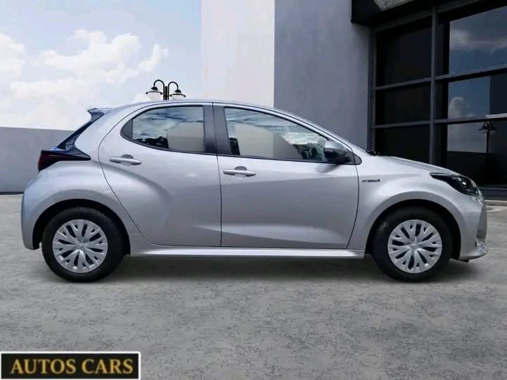 Toyota Yaris Hybride 1.5 Confort Boîte Automatique