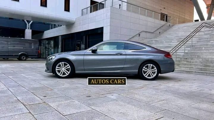 Mercedes-Benz C180 Coupé Essence Boîte Automatique Gris Selenite 2016
