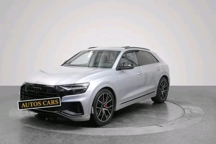 Audi Q8 60 TFSI e Quattro SUV Hybride Rechargeable Boîte Automatique